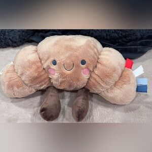 🌸Itzy Ritzy Sweetie Snuggles Plush-Chloe the Croissant
